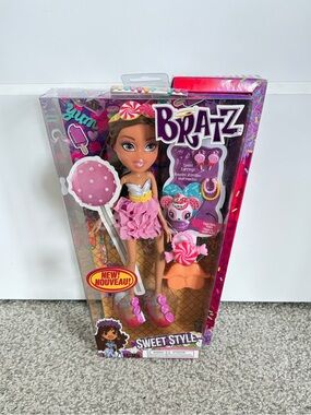 2015 Bratz Doll Sweet Style Yasmin Doll